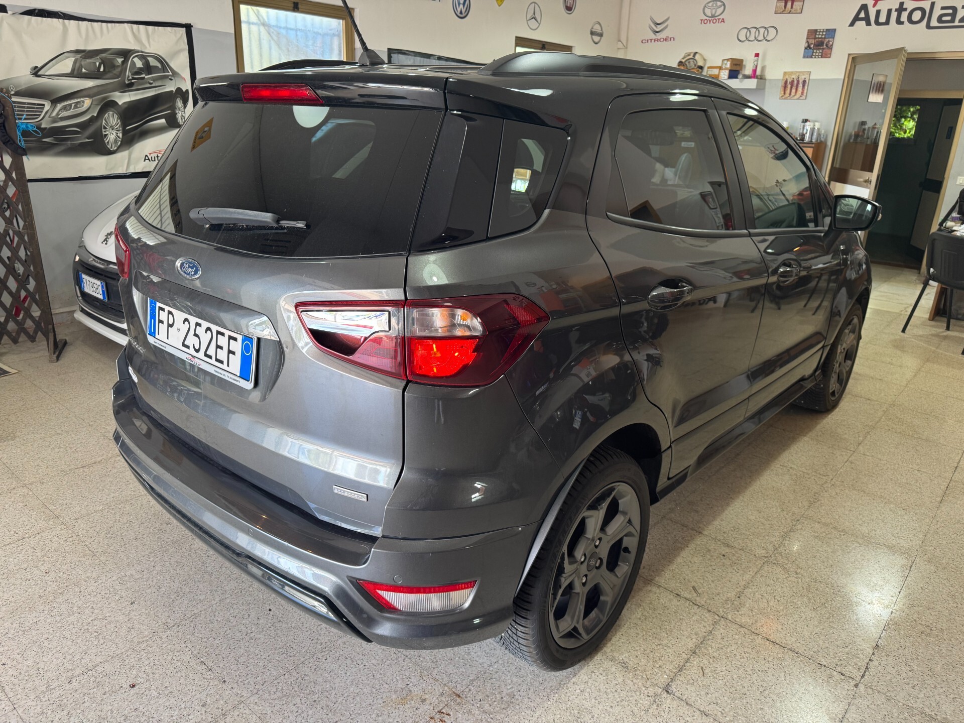Ford EcoSport 1.0 EcoBoost 125 CV ST-Line PELLE-NAVIGATORE